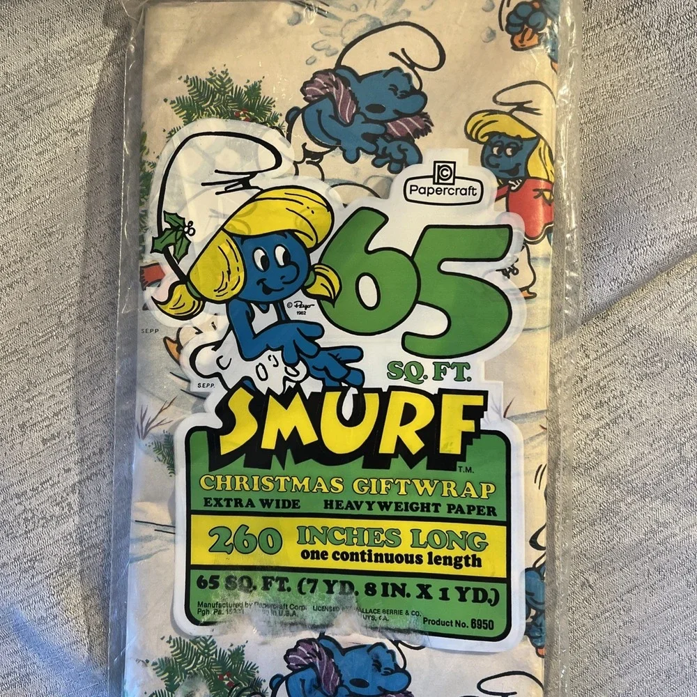 Vintage 1982 Smurf Papercraft Christmas Wrapping Paper Gift Wrap 65 sq ft